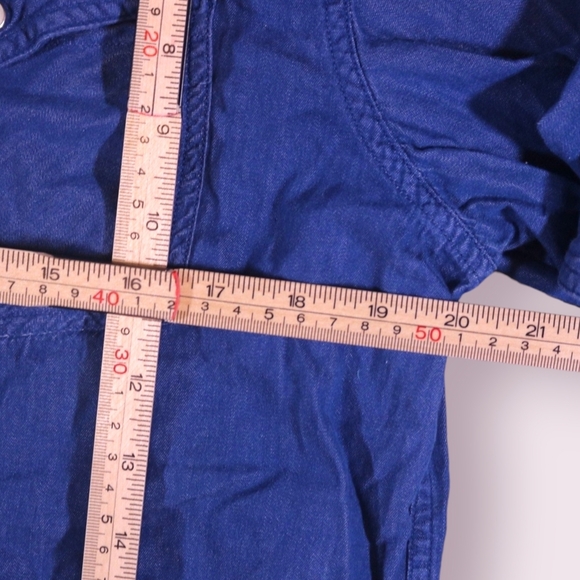 Fossil Shirt Women's Size L Blue Denim Chambray Long Sleeve Button Up Jean Top - Picture 5 of 7